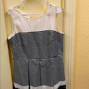 Danny and Nicole dress size 14